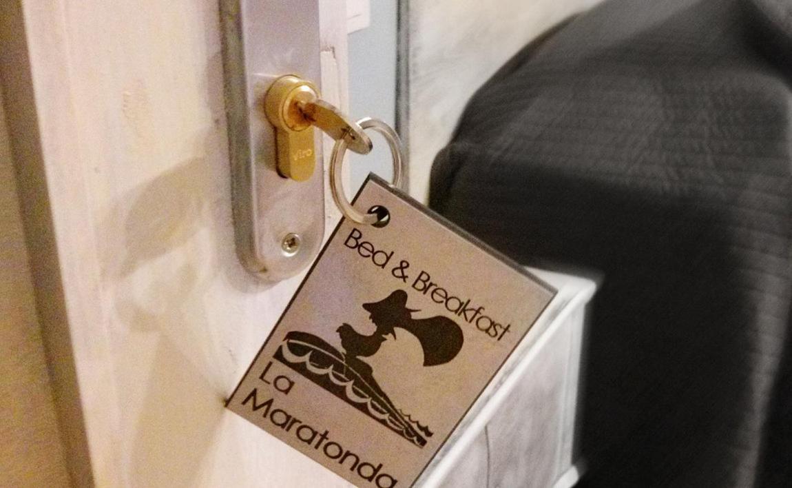 B&B La Maratonda Фоллоніка Екстер'єр фото